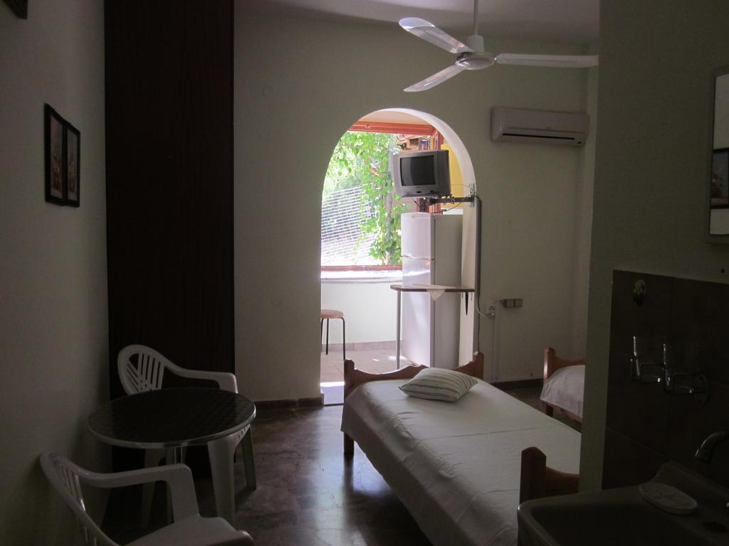 Tina Rooms Gialtra Room photo
