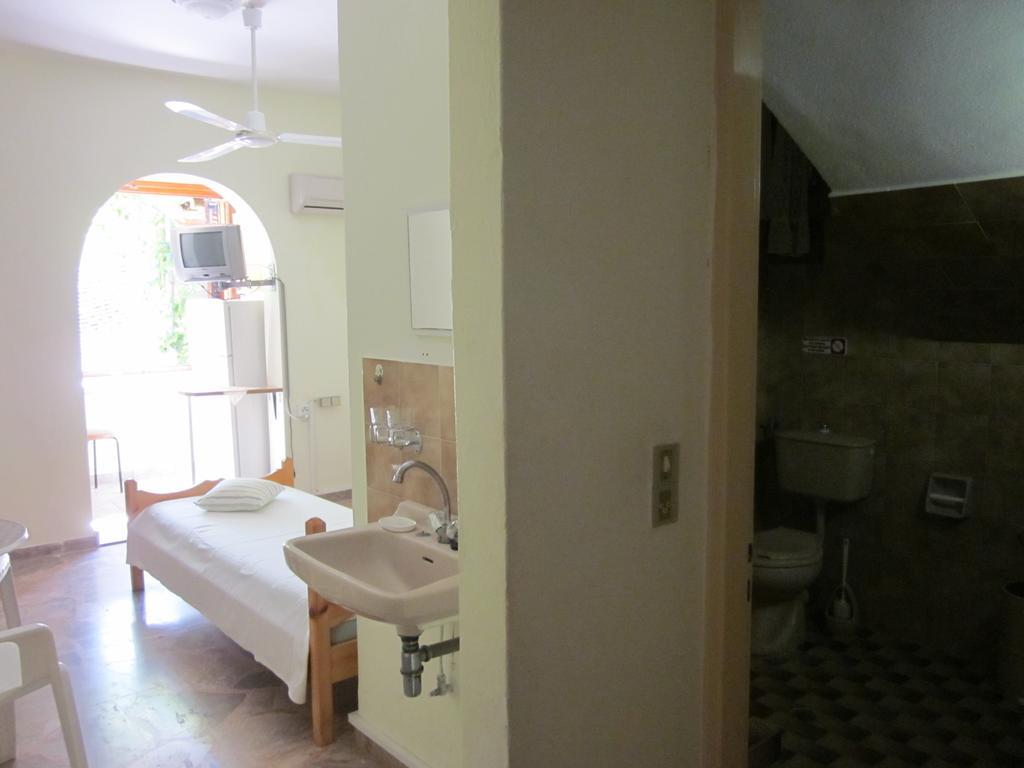Tina Rooms Gialtra Room photo